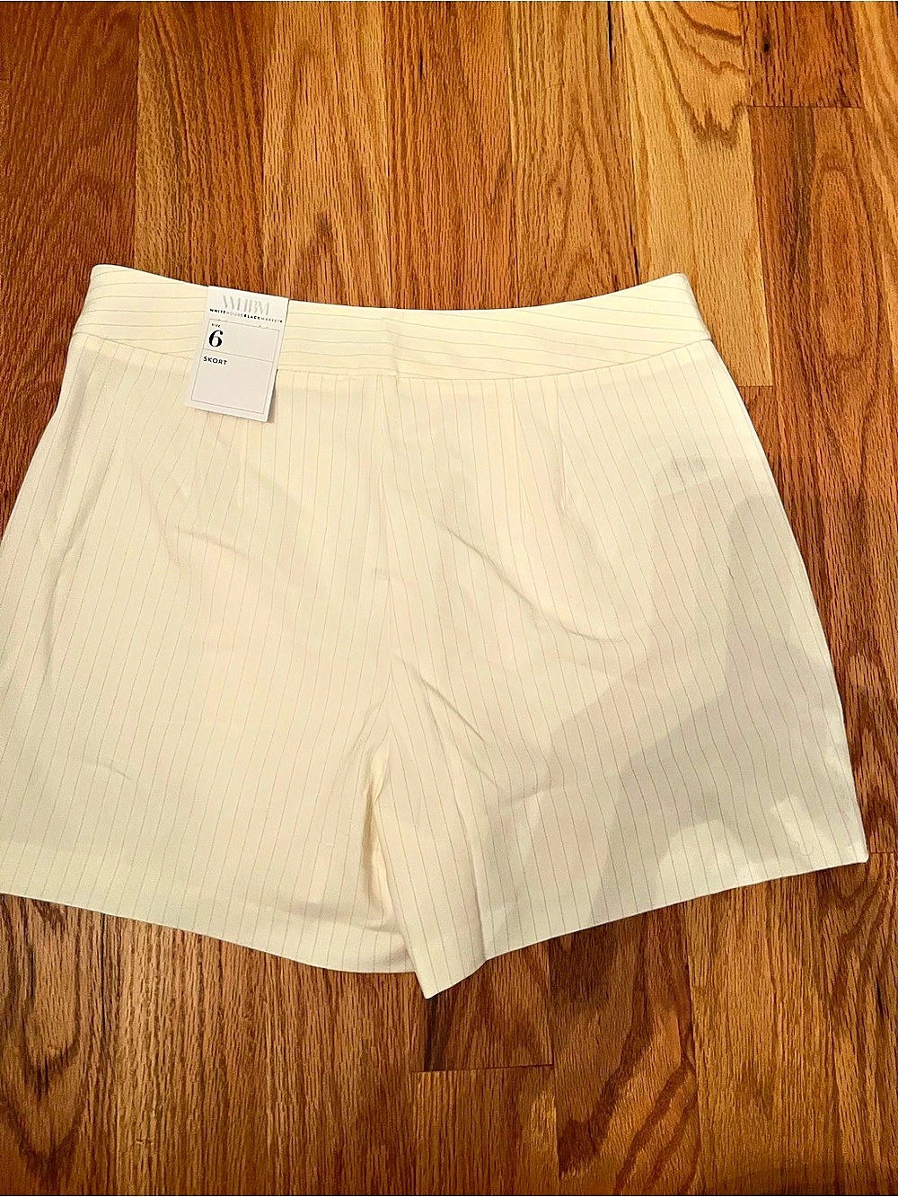 White House Black Market Pinstripe Tailored Skort White Size 6